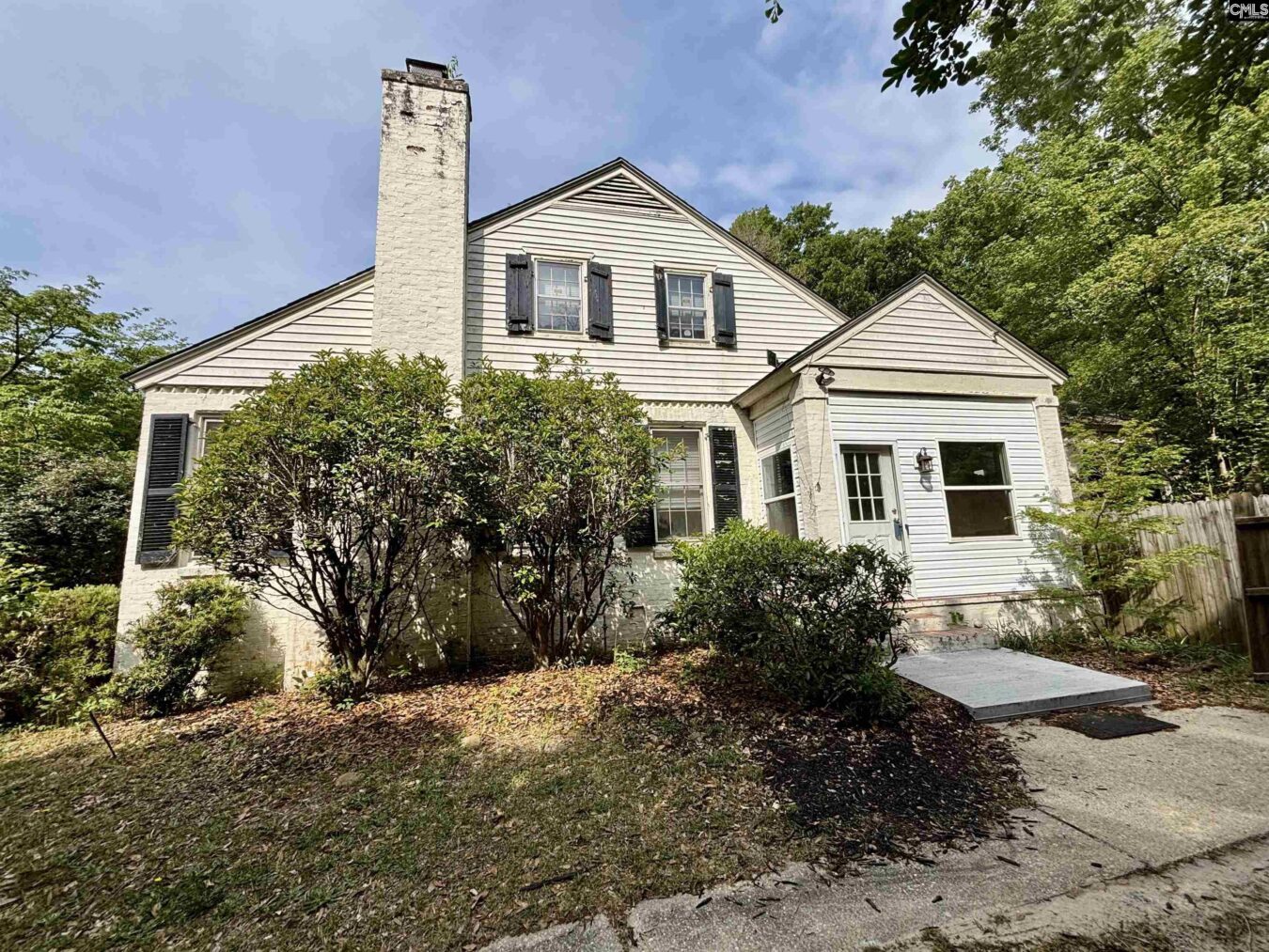15 Loring Drive