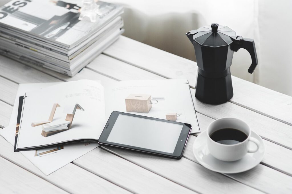 Elevate Your Real Estate Game: Strategies for Agents to Thrive in a Competitive Market